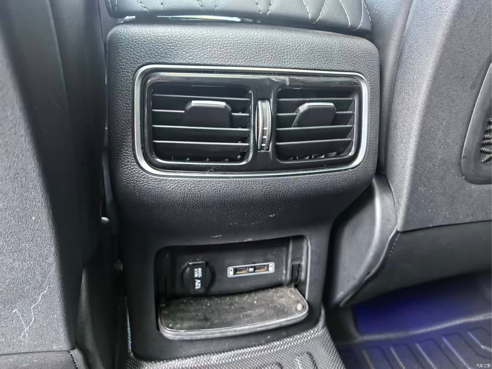 Hongqi HS5, 2021 29