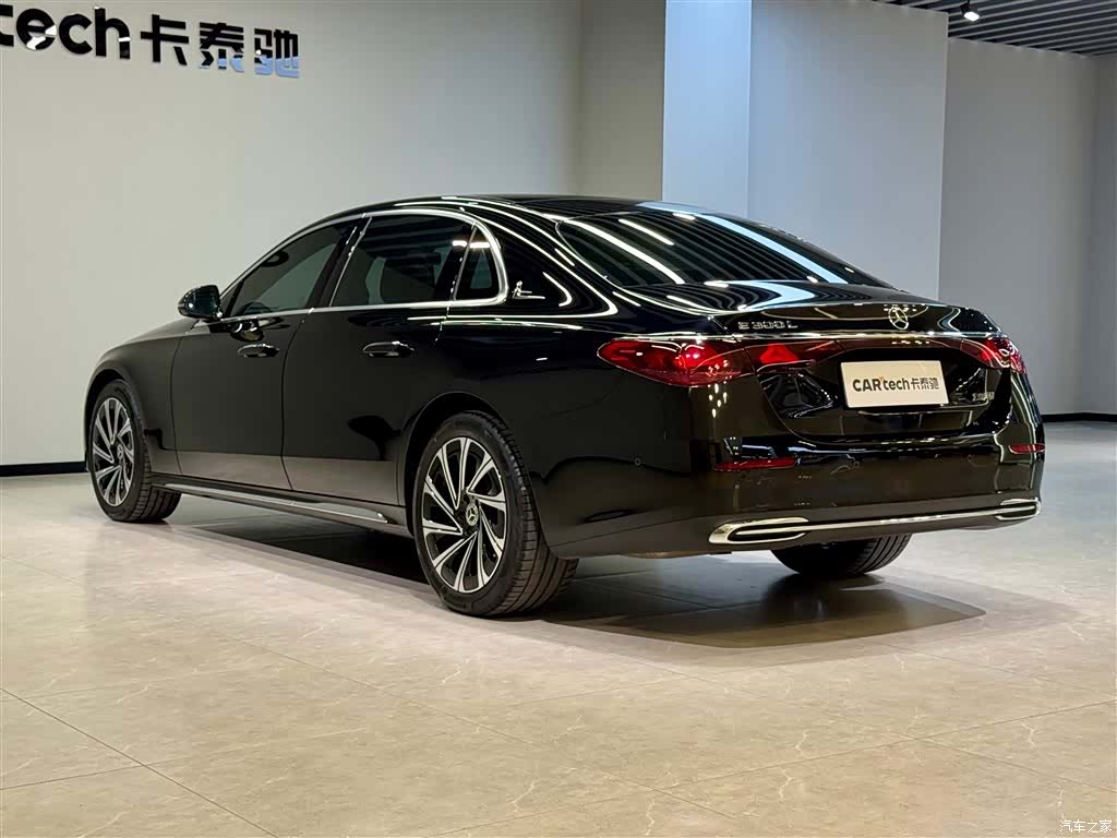 Mercedes-Benz E-Class, 2024 7