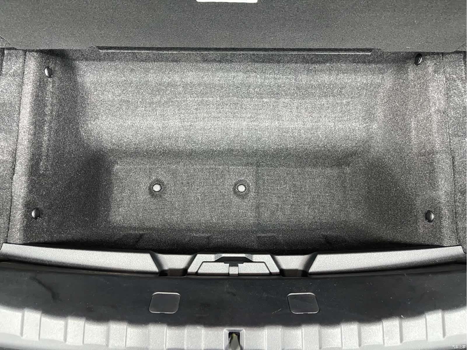 BMW i3, 2024 26