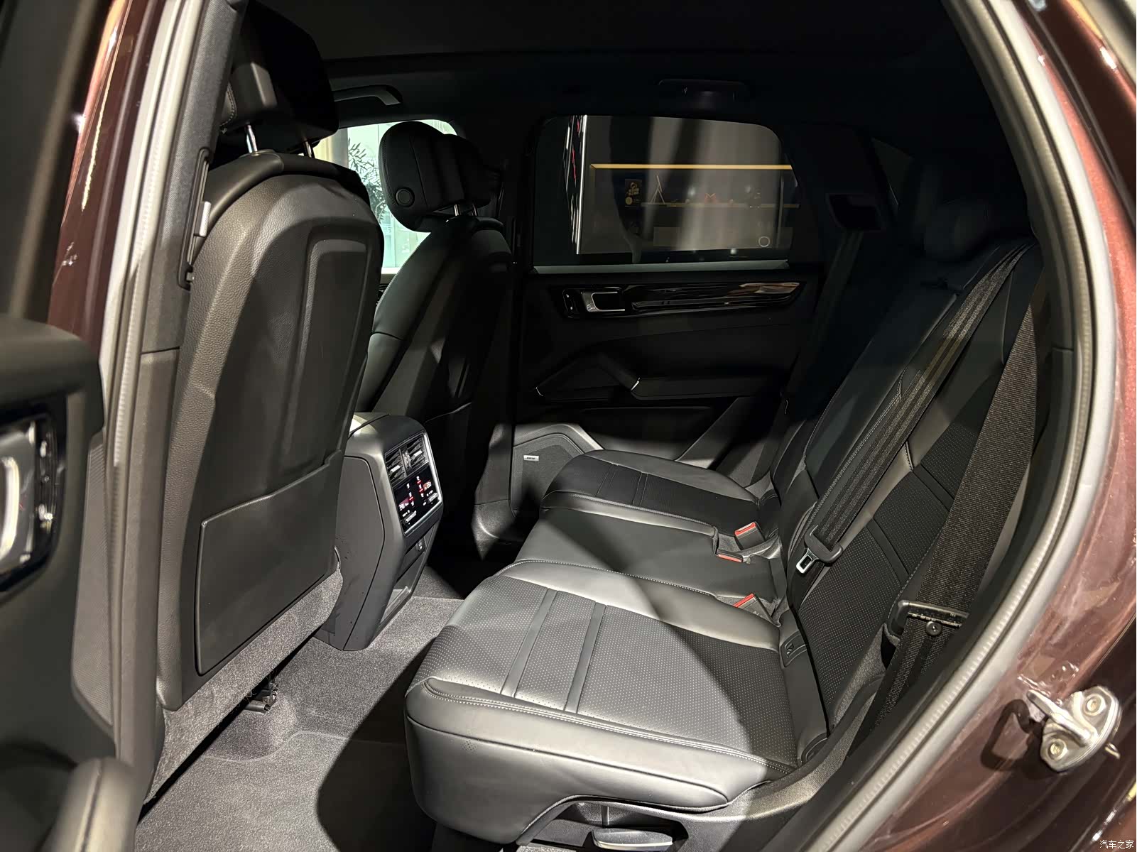 Porsche Cayenne, 2018 15