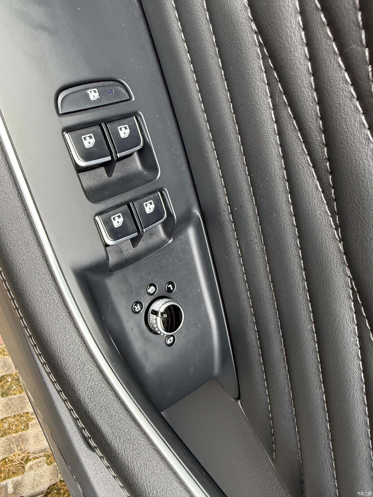 Hongqi HS5, 2023 22
