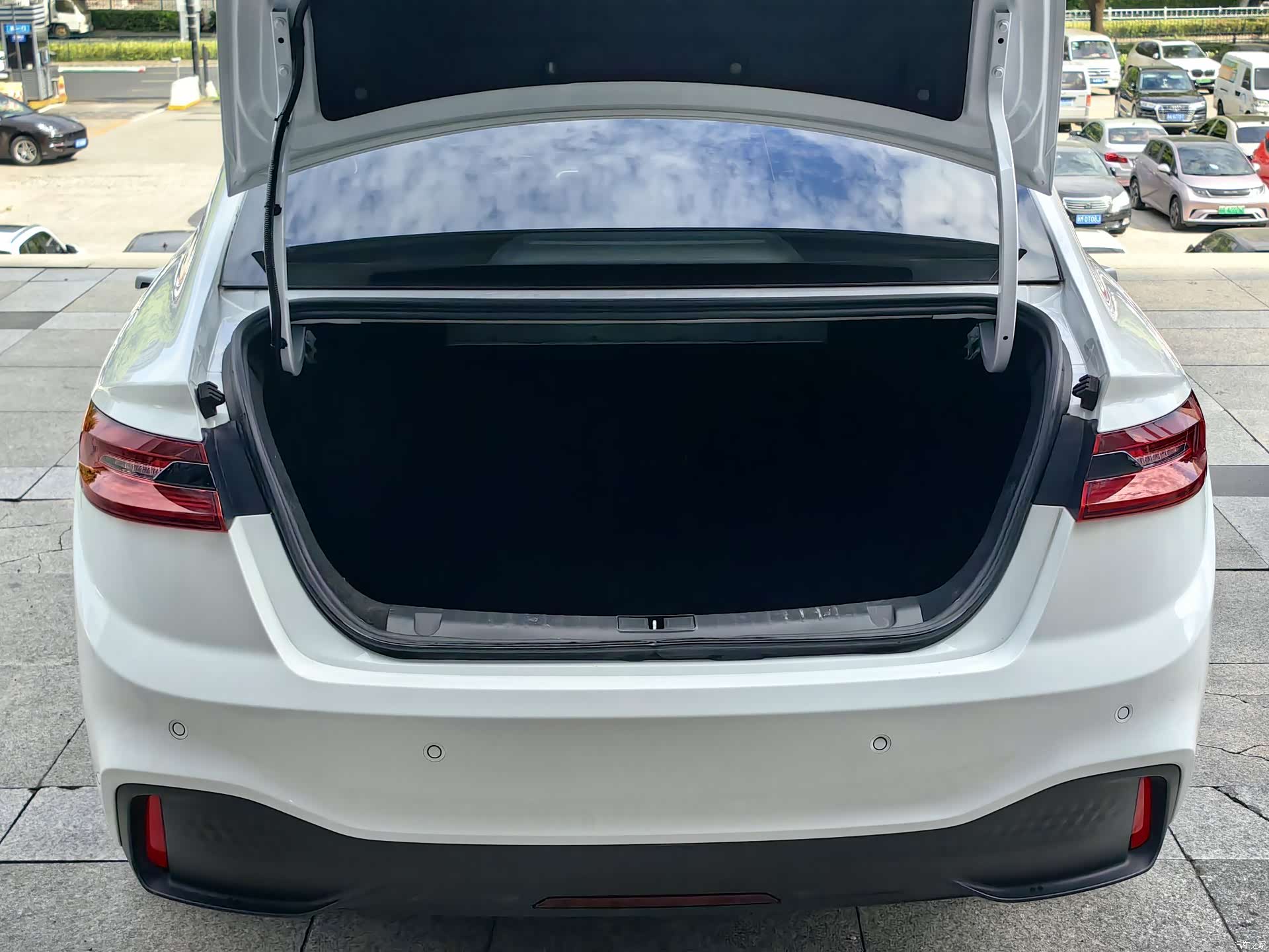 Geely A, 2023 8