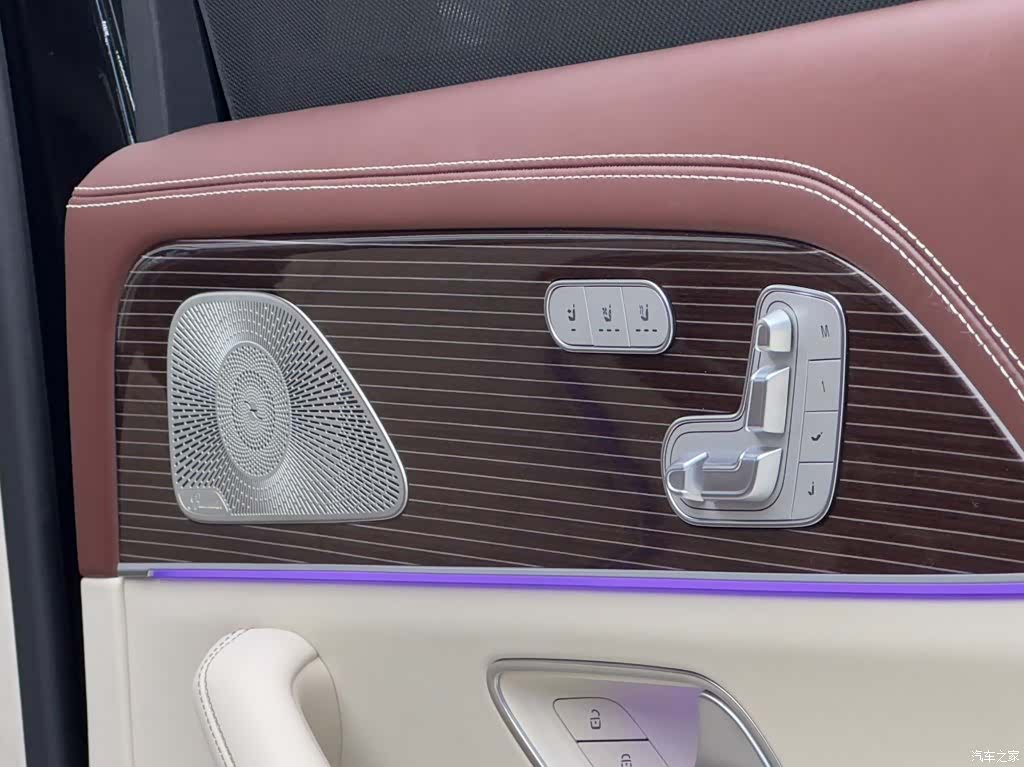 Maybach GLS, 2023 14