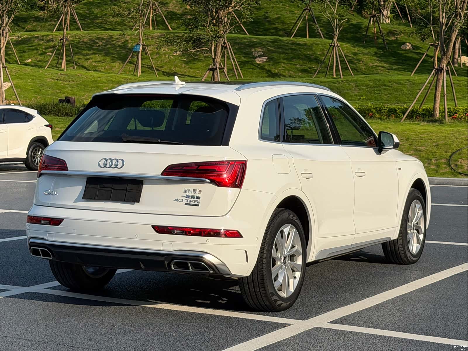 Audi Q5L, 2022 9