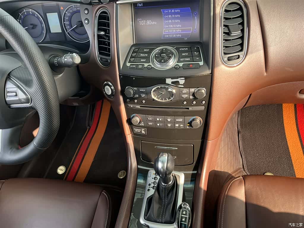 Infiniti QX50, 2016 17