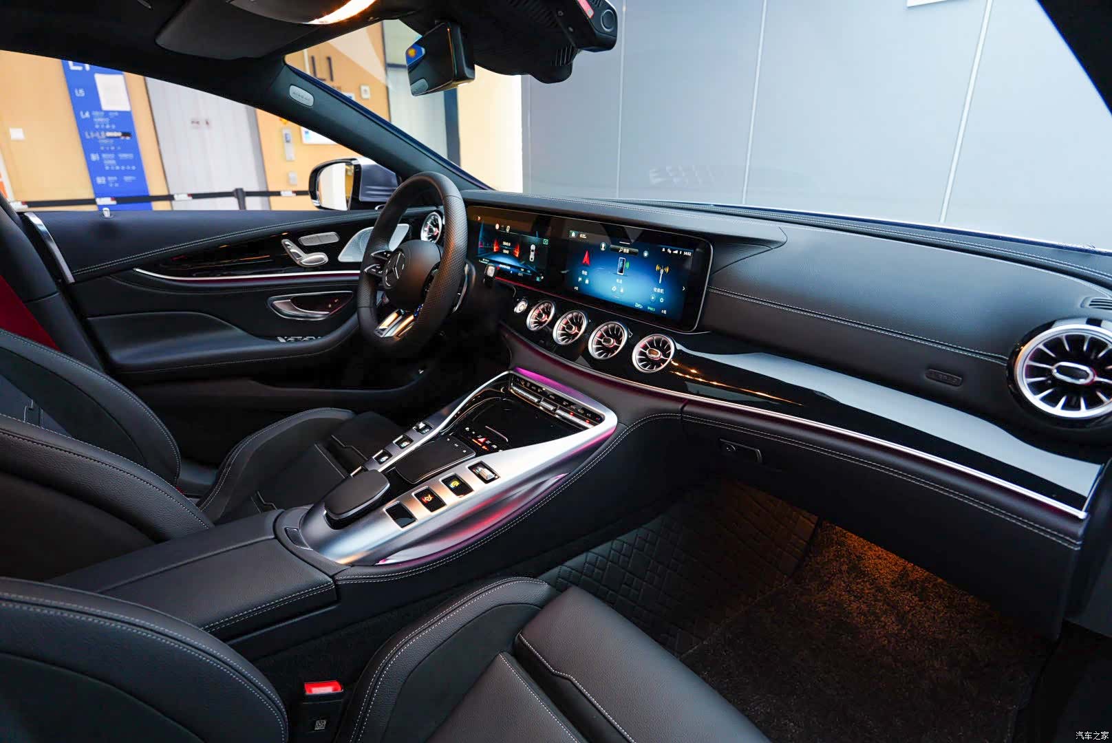 MG AMG, 2025 15
