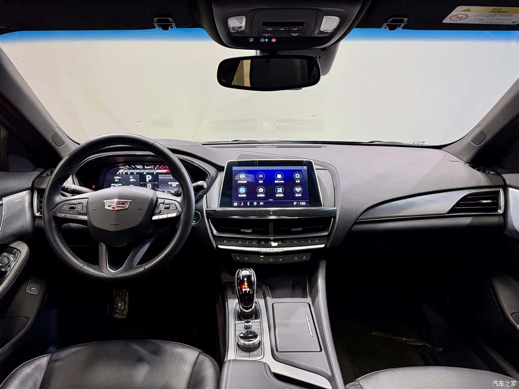 Cadillac CT5, 2023 14