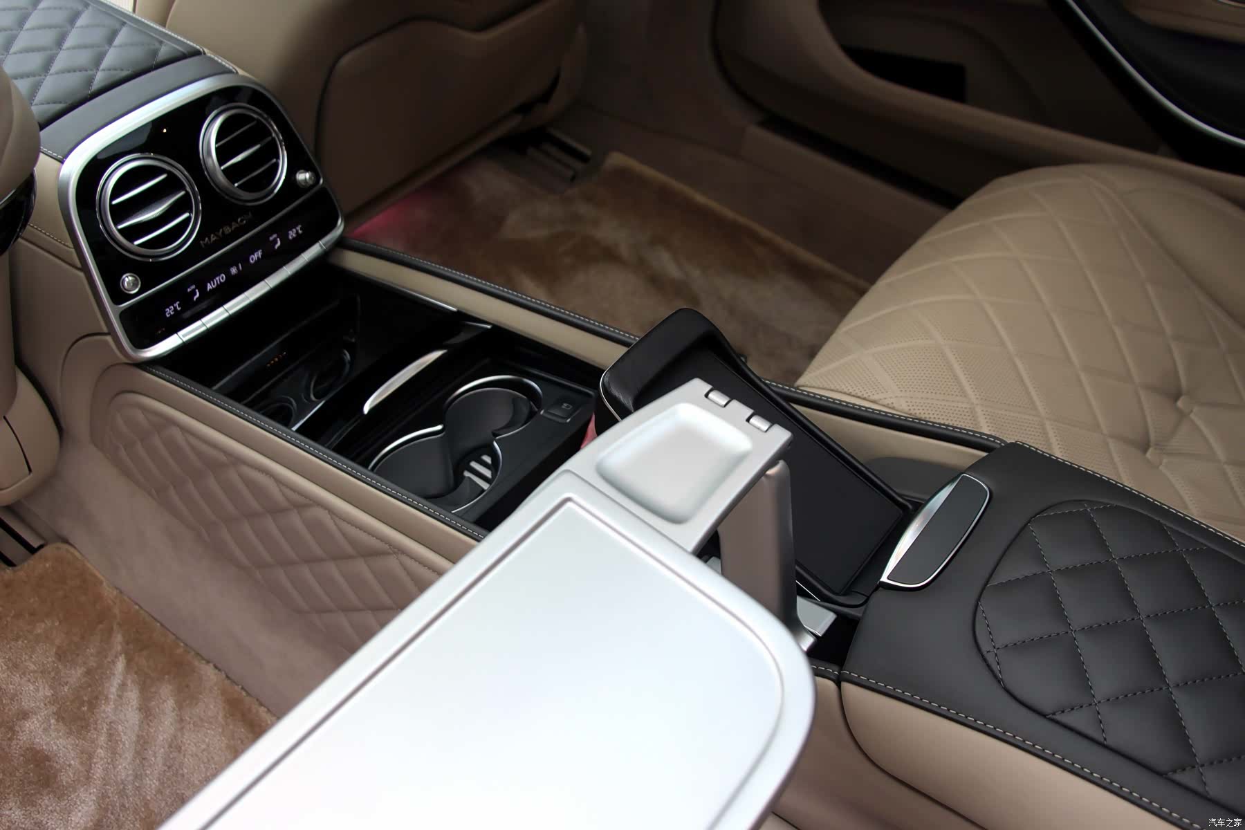 Maybach S-Class, 2018 12