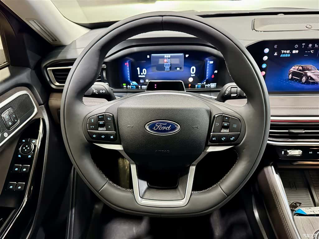 Ford Explorer, 2026 22
