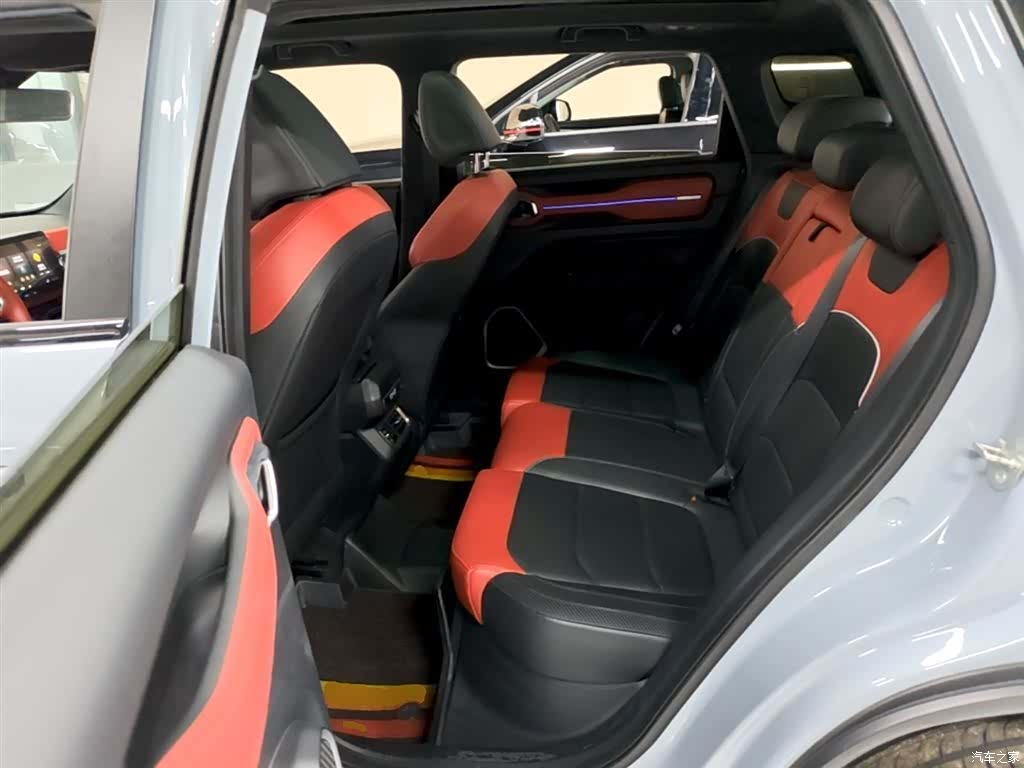 Geely Icon, 2020 17