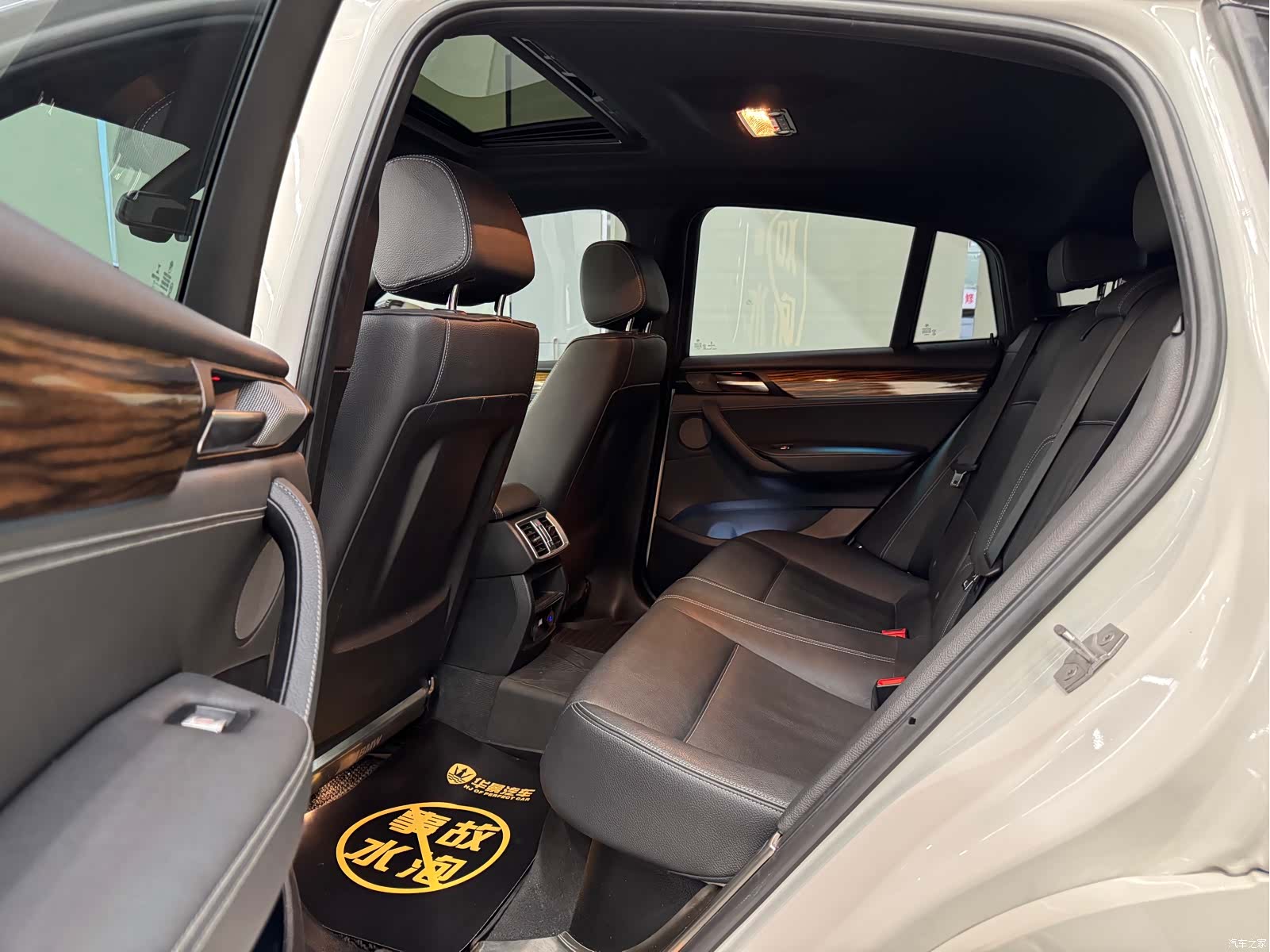 BMW X4, 2019 14