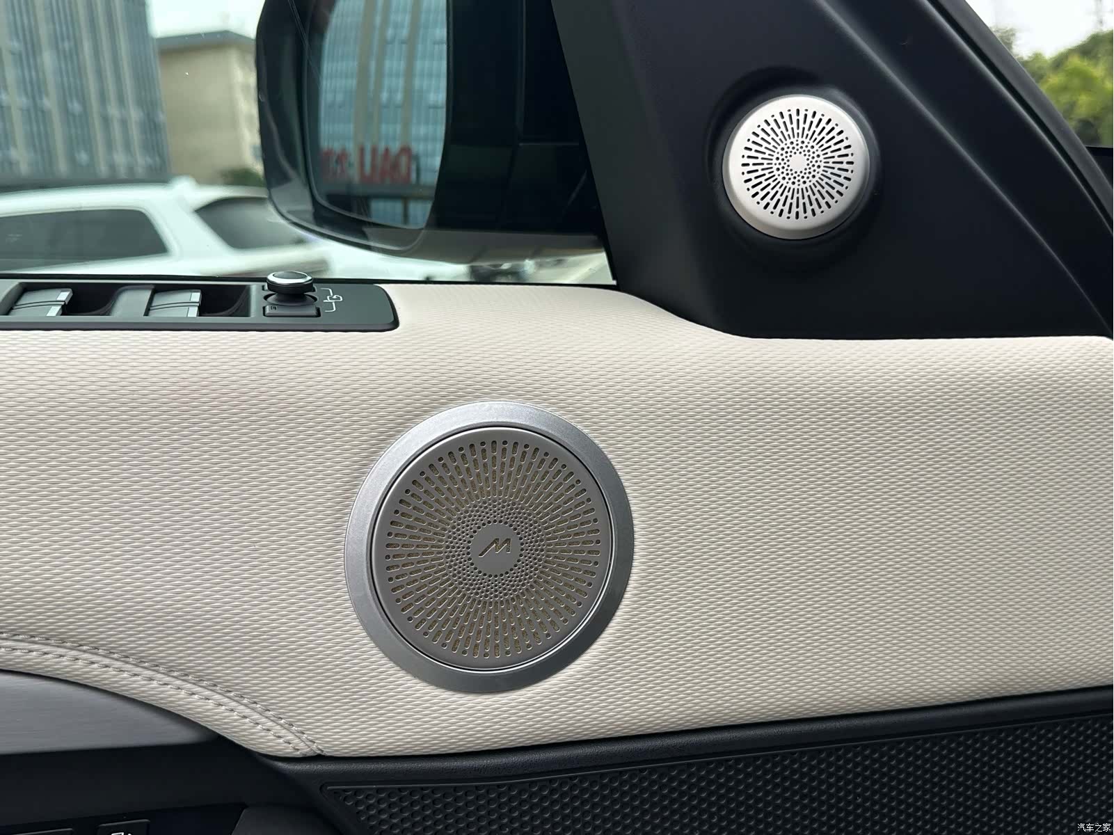 Land Rover Discovery, 2022 12
