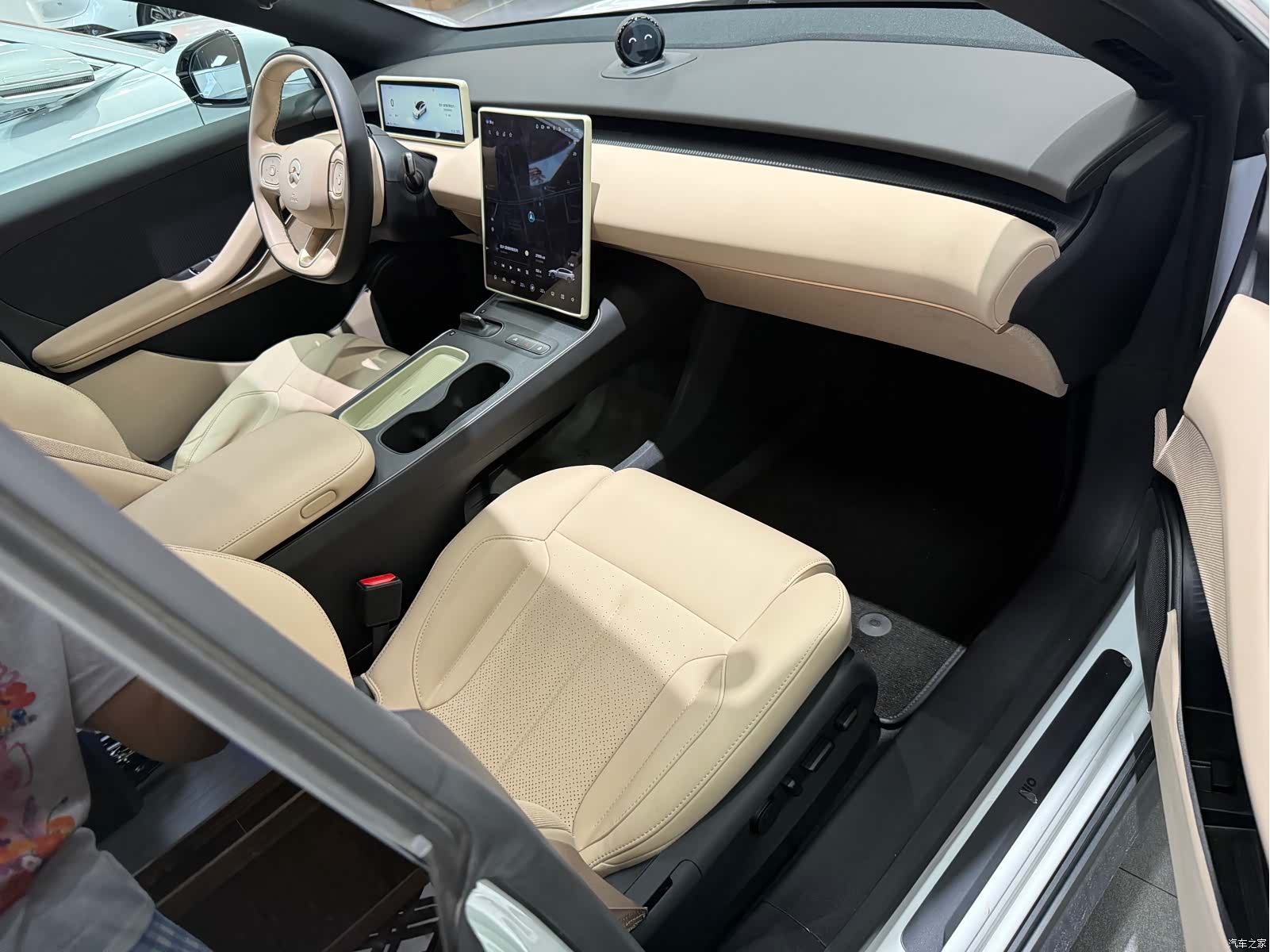 NIO ET5, 2024 12
