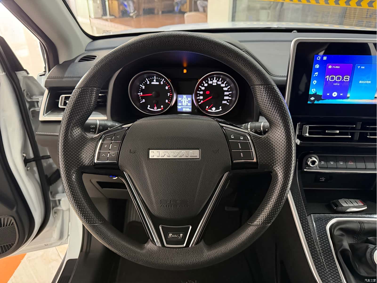 Haval M6, 2023 13