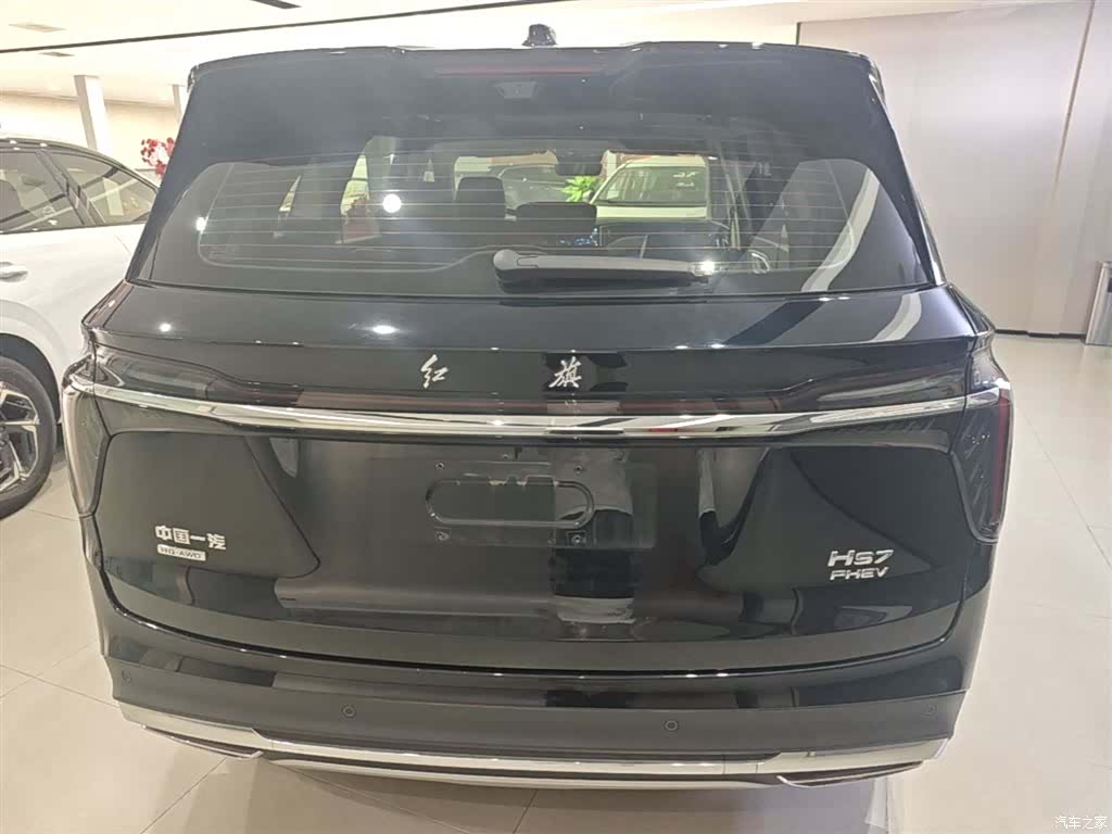 Hongqi HS7, 2024 10