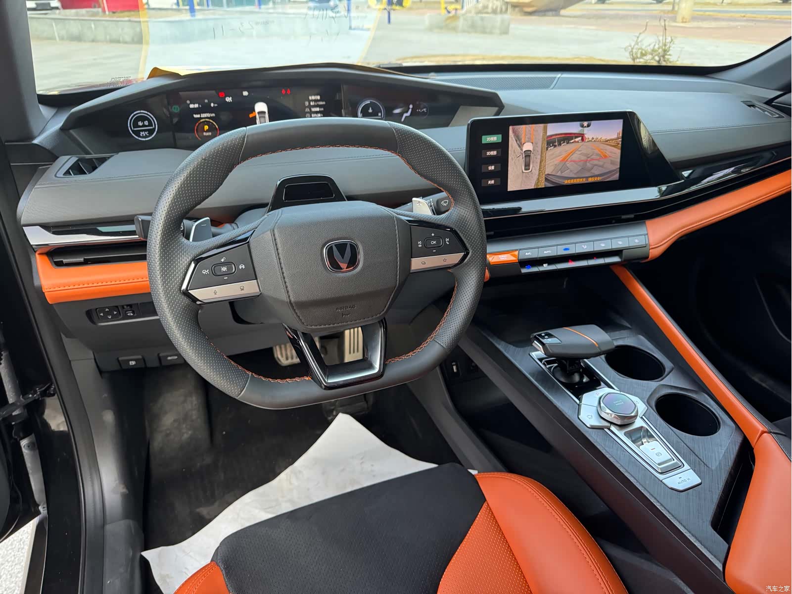 Changan UNI-V, 2022 11