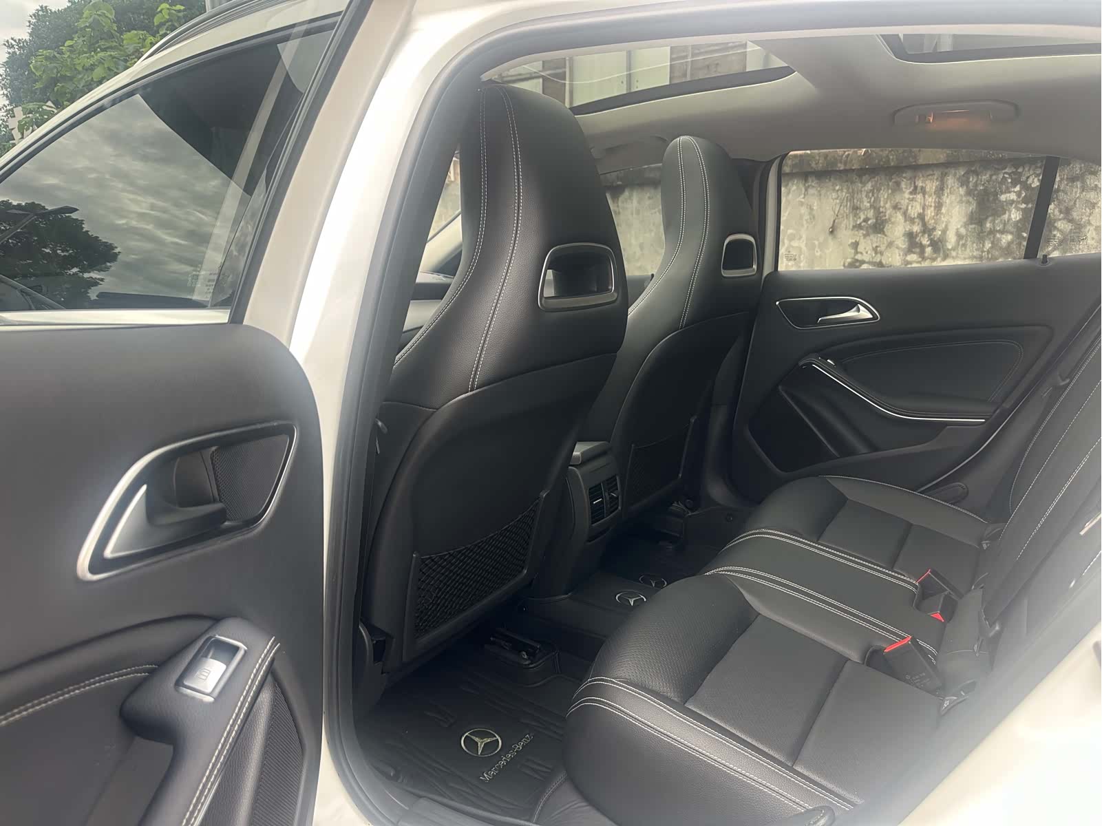 Mercedes-Benz GLA, 2016 все фото