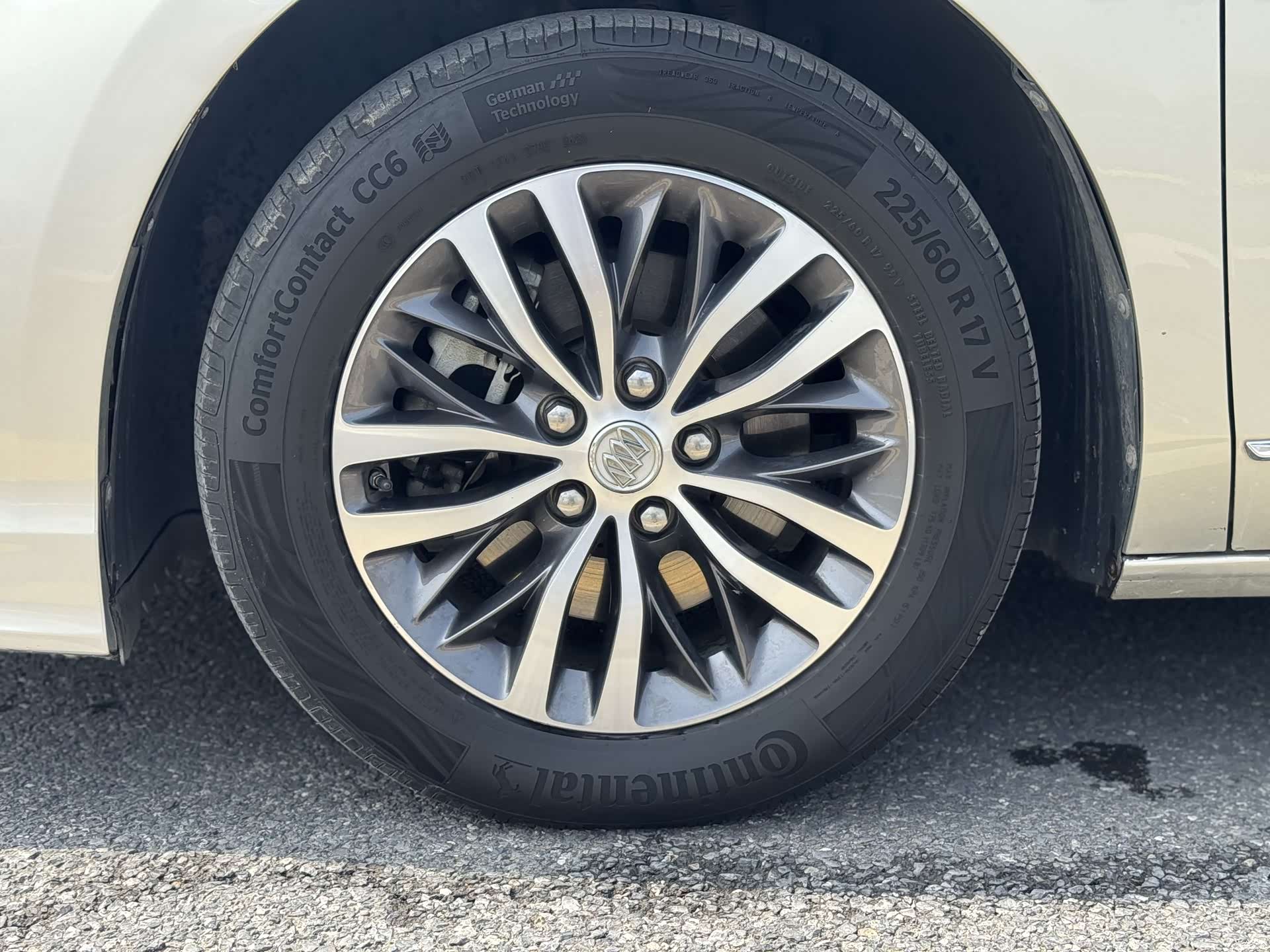 Buick GL8, 2020 32