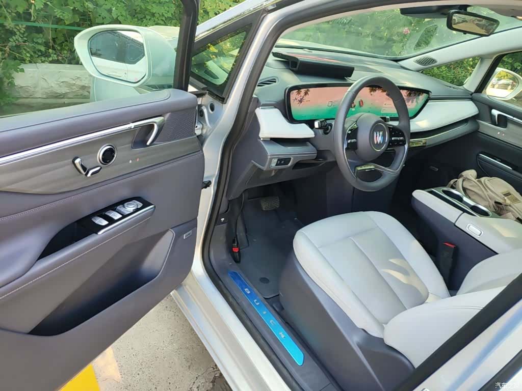 Buick GL8, 2025 16