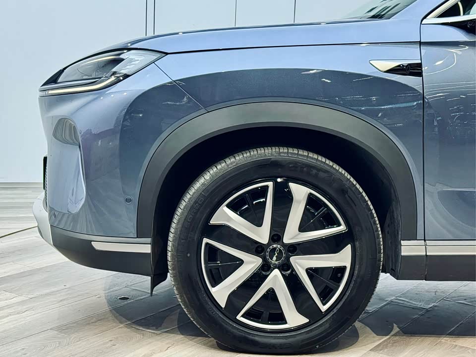 BYD Sea Lion 07 DM-i