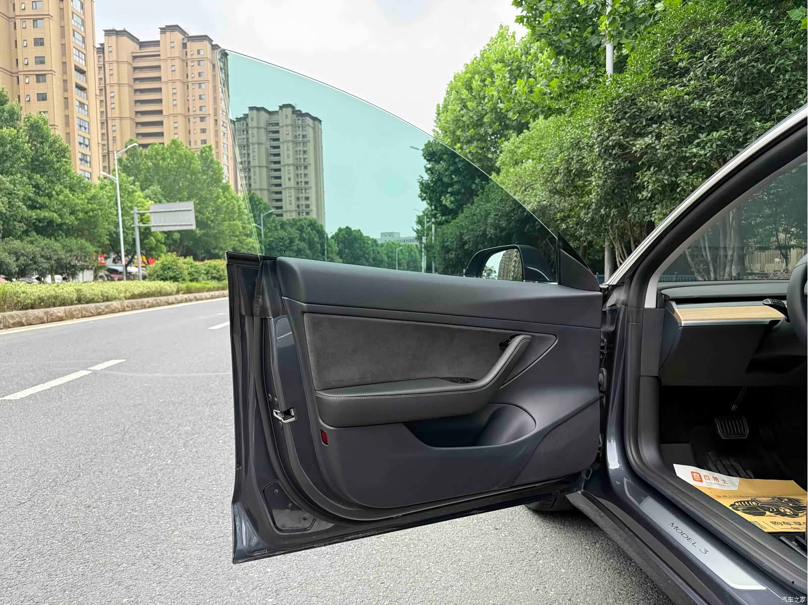 Tesla Model 3, 2020 6