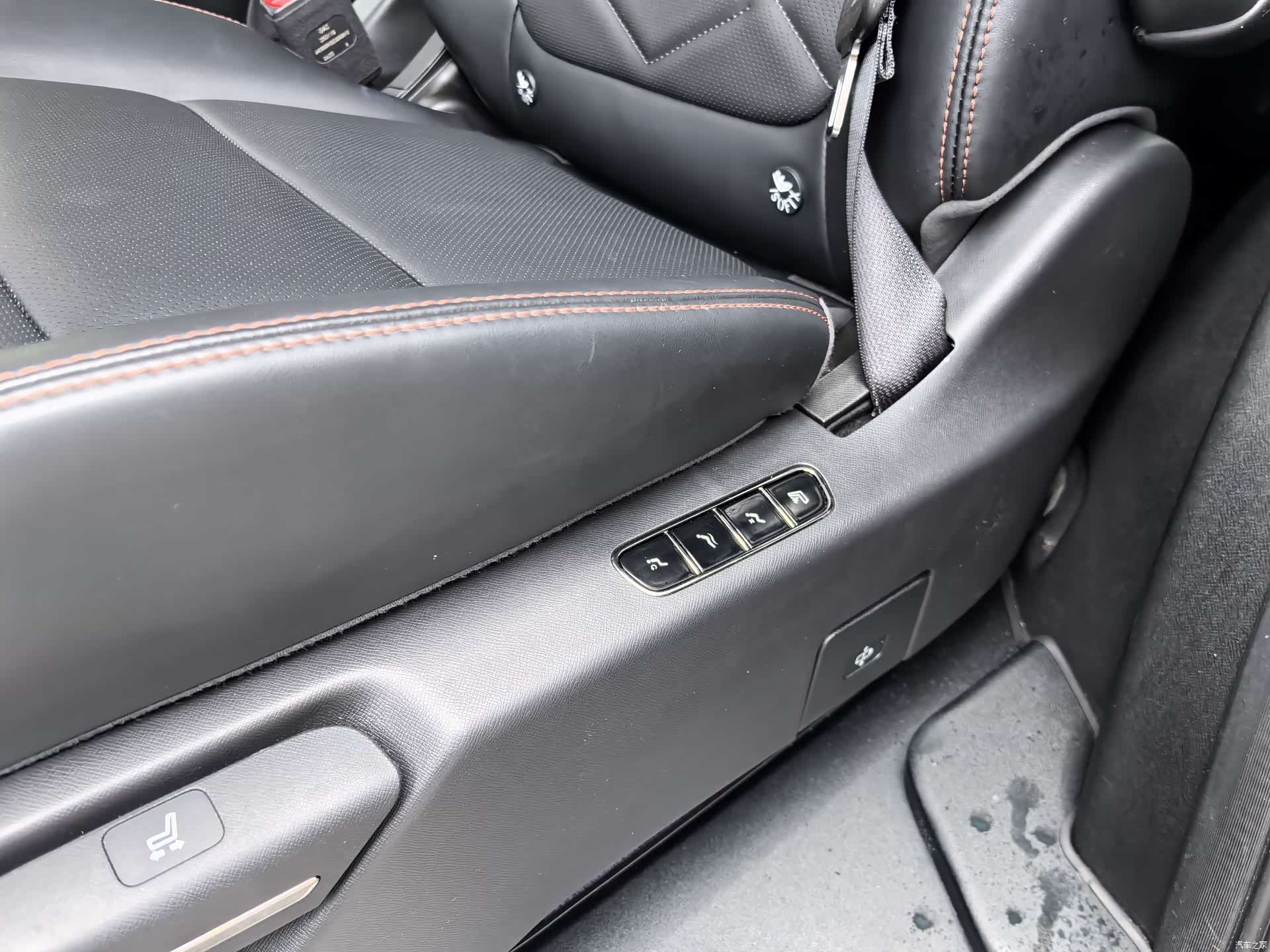 Trumpchi E8, 2025 28