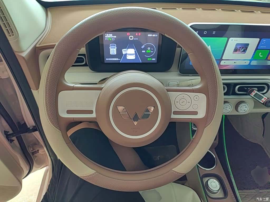 Wuling MINIEV, 2025 11