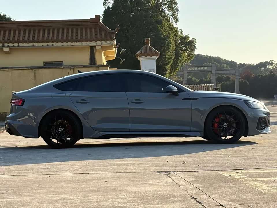 Audi RS 5