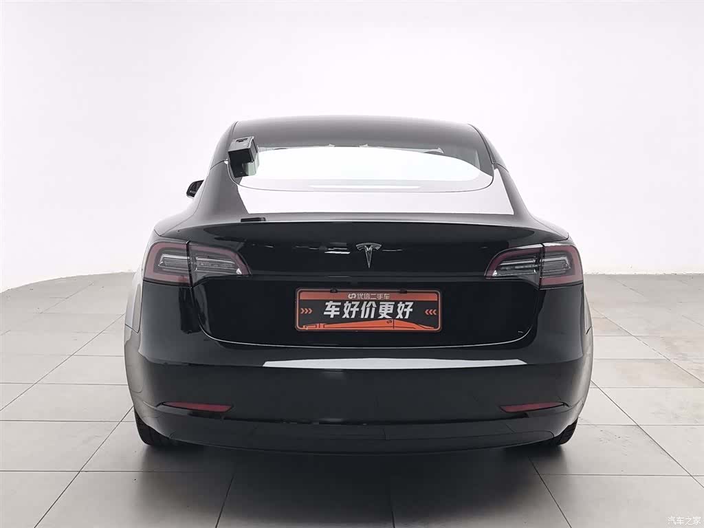 Tesla Model 3, 2020 4