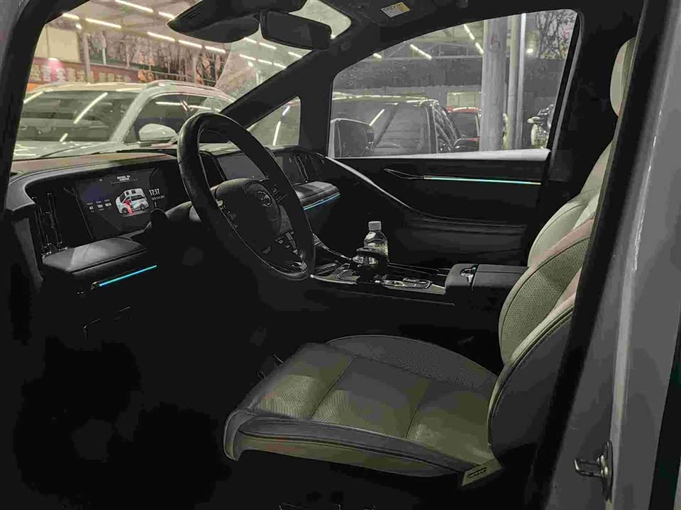 Trumpchi Trumpchi M8