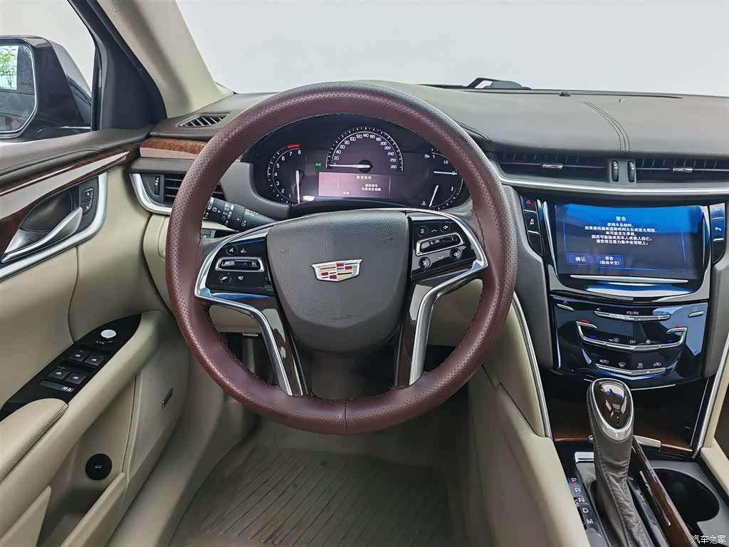 Cadillac XTS, 2017 11