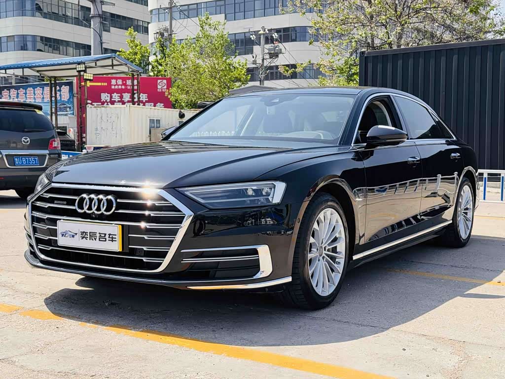 Audi A8
