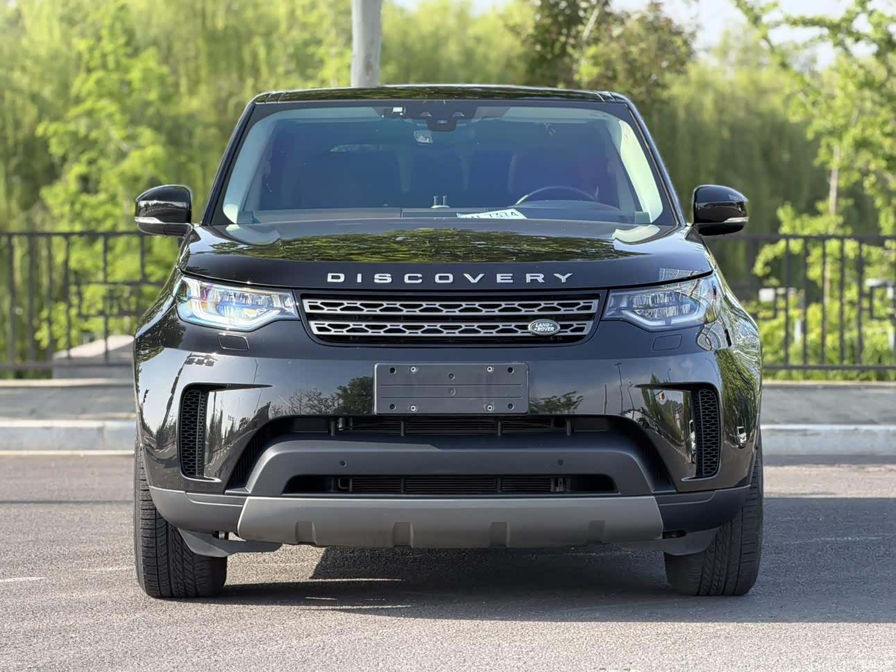 Land Rover Discovery, 2019 1