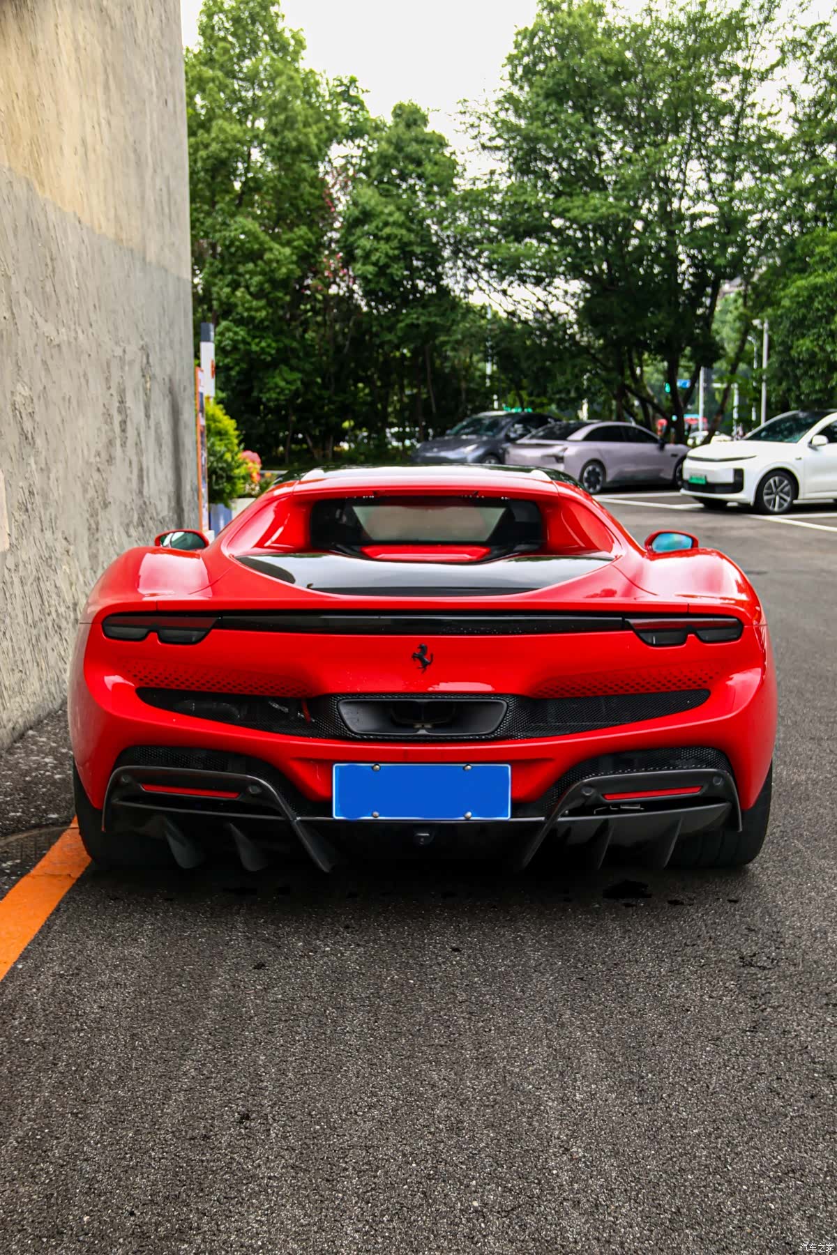 Ferrari 296, 2024 8