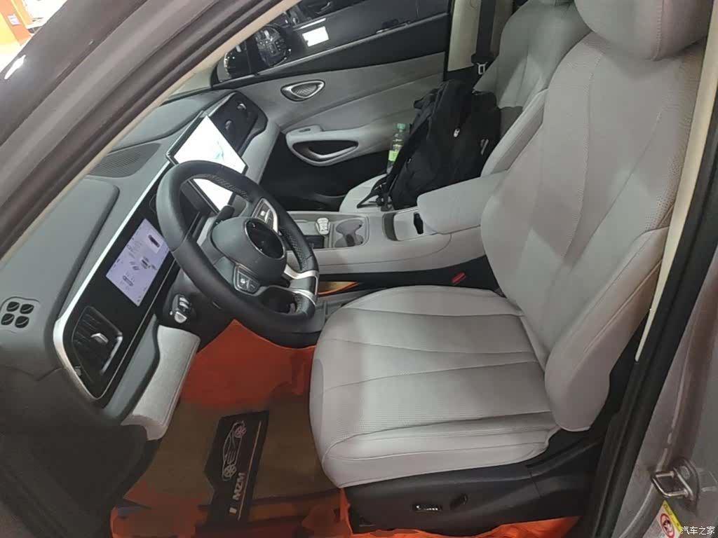 BYD HiAce, 2026 15