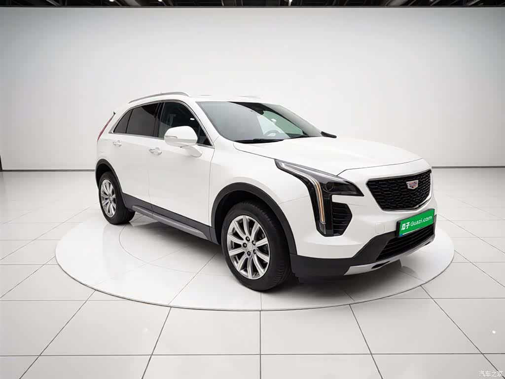 Cadillac XT4, 2022 3