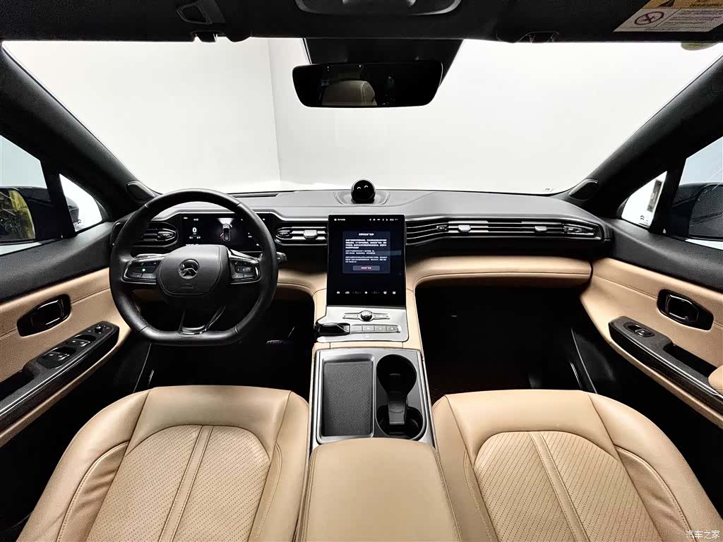 NIO ES6, 2020 11