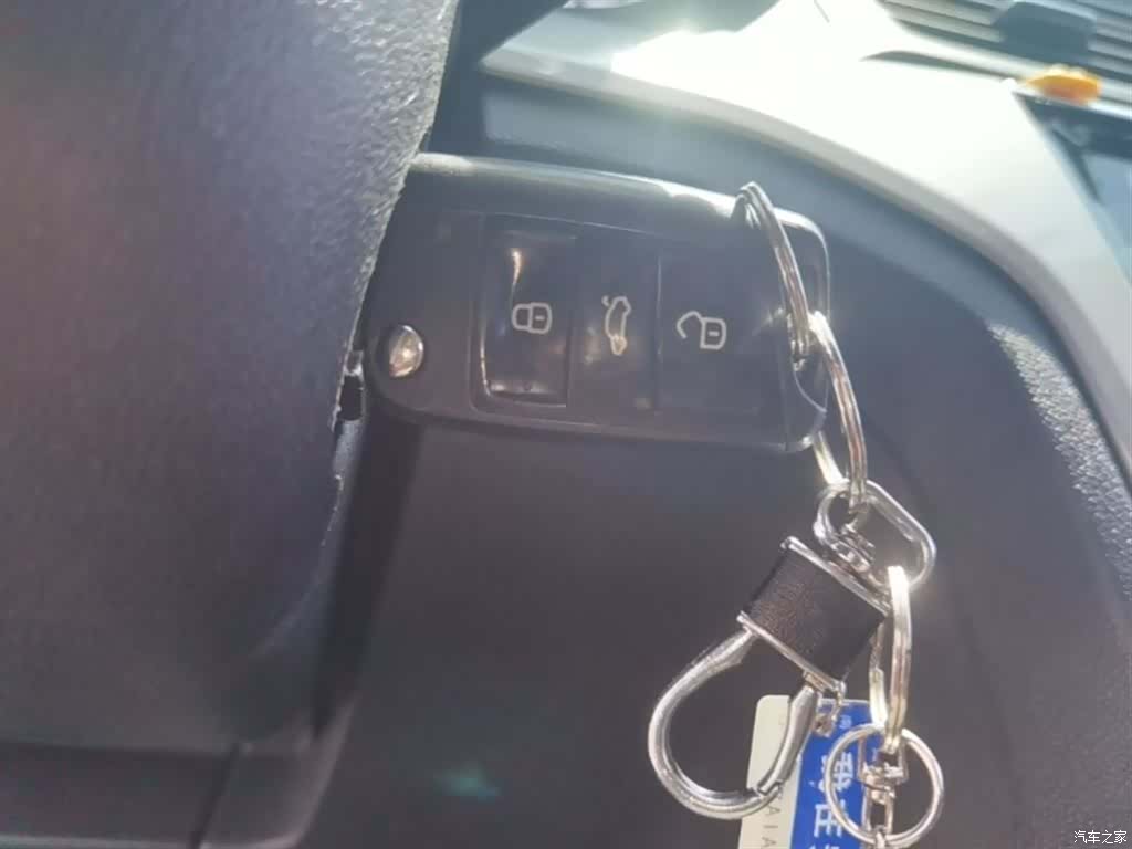 Volkswagen Lamando, 2016 9
