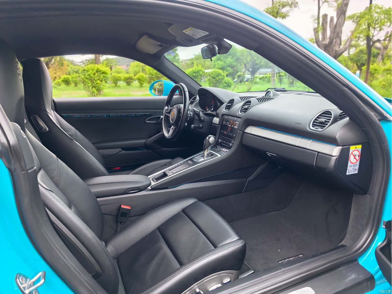 Porsche Cayman, 2017 9