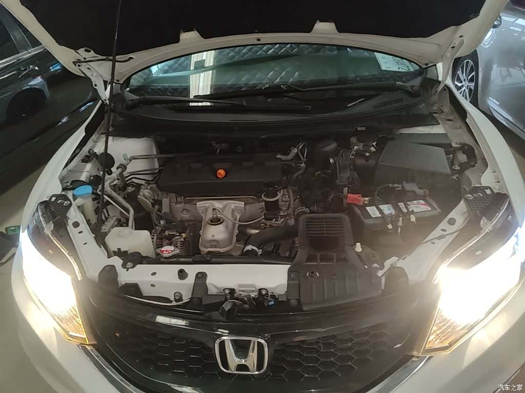 Honda Jade, 2015 20