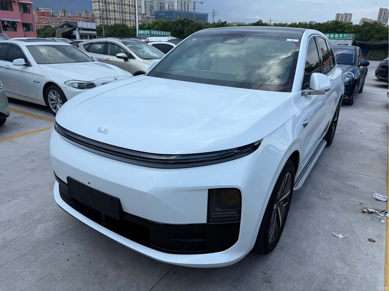 Li Auto L6, 2024 1