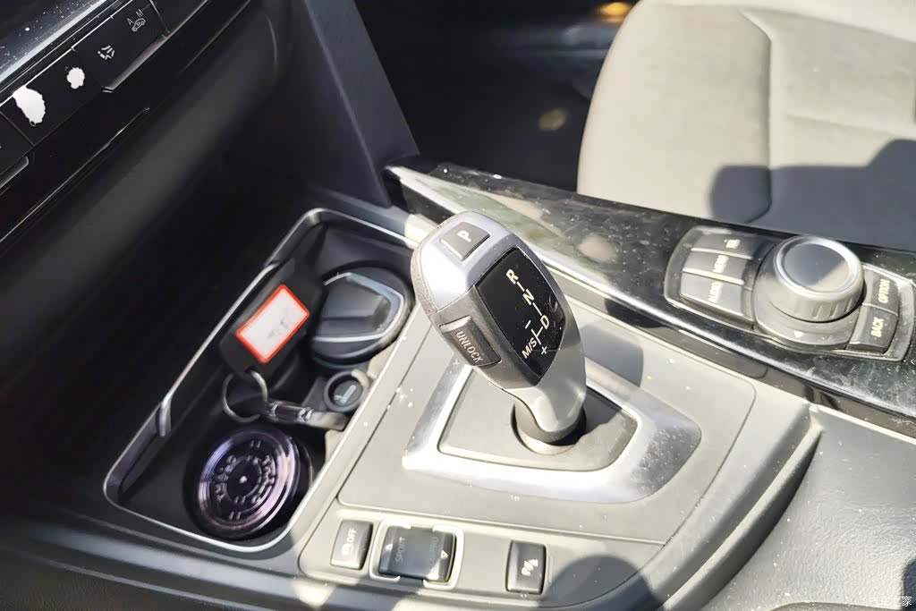 BMW 3 Series, 2017 16