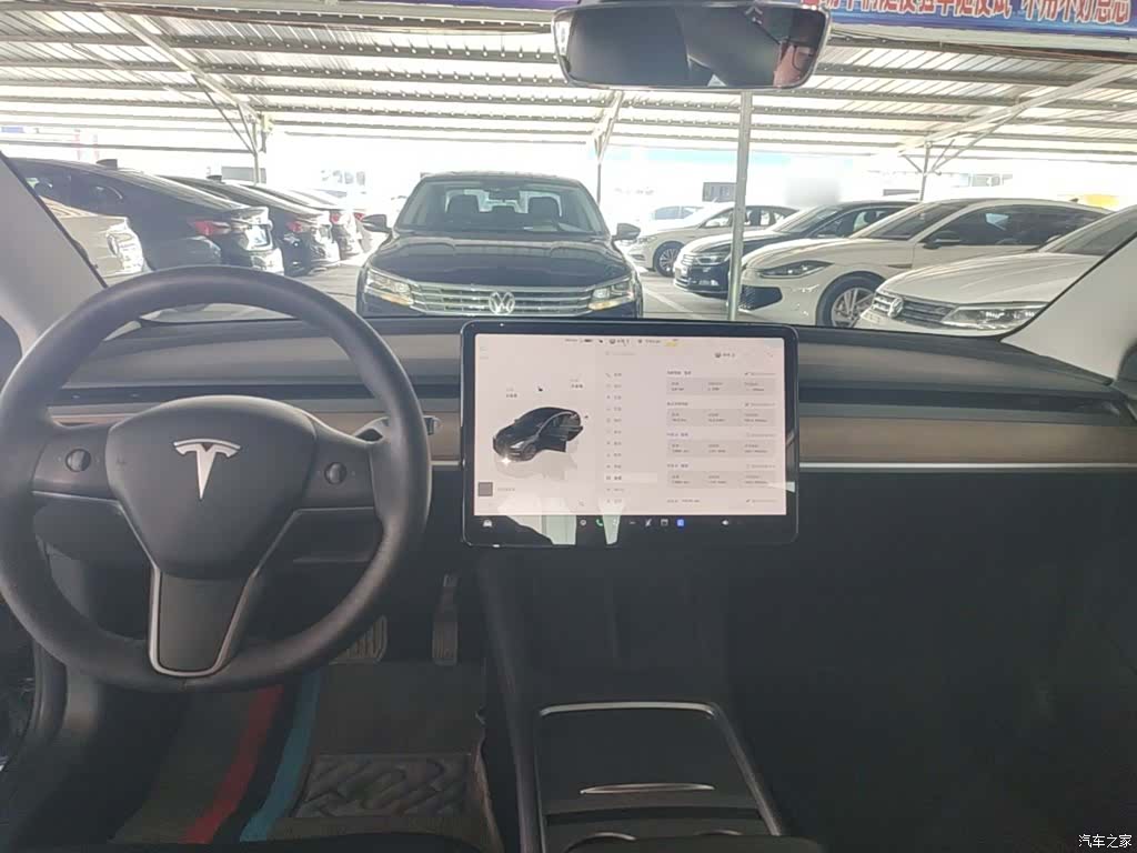 Tesla Model 3, 2022 10
