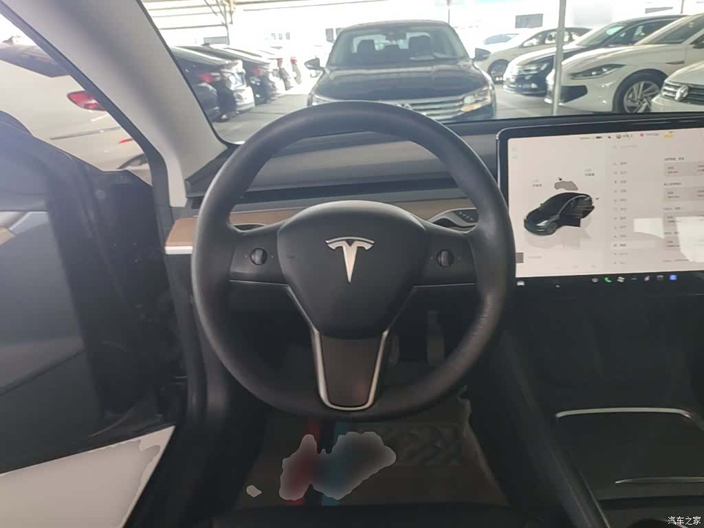 Tesla Model 3, 2022 11