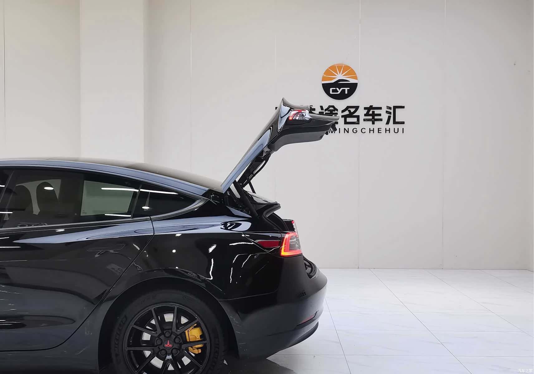 Tesla Model 3, 2022 27
