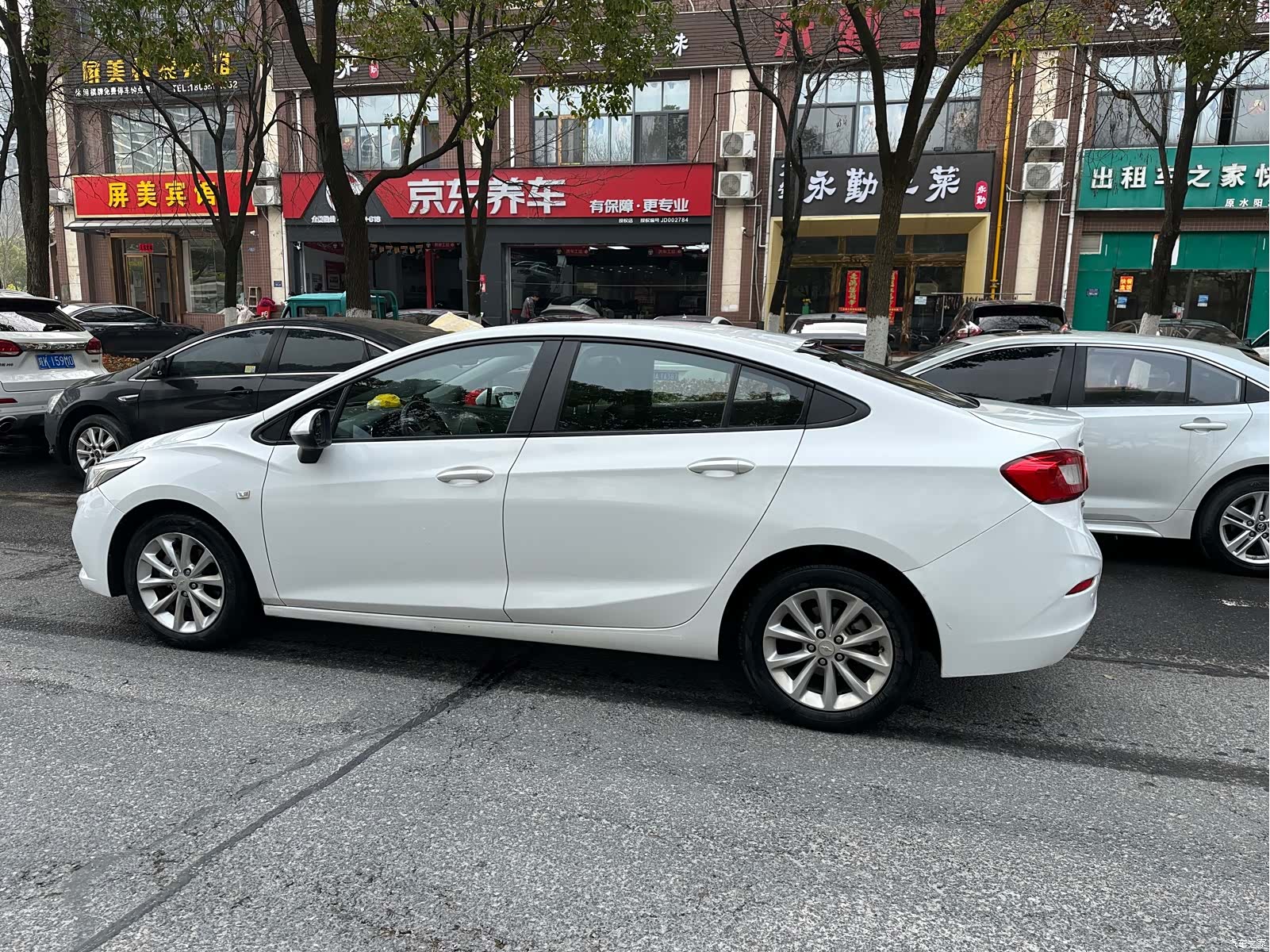 Chevrolet 320, 2018 10