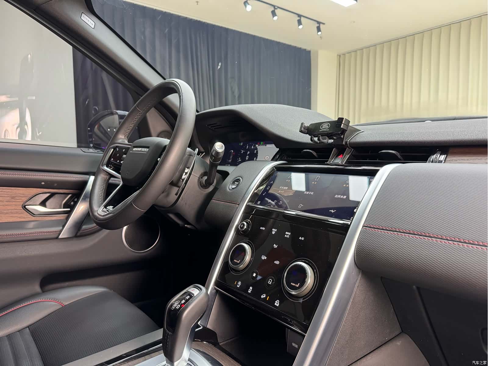 Land Rover Discovery, 2022 34