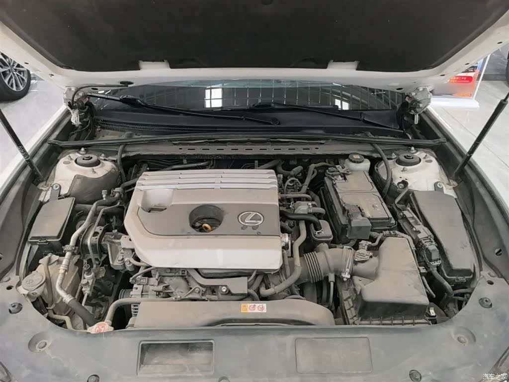 Lexus ES, 2021 20