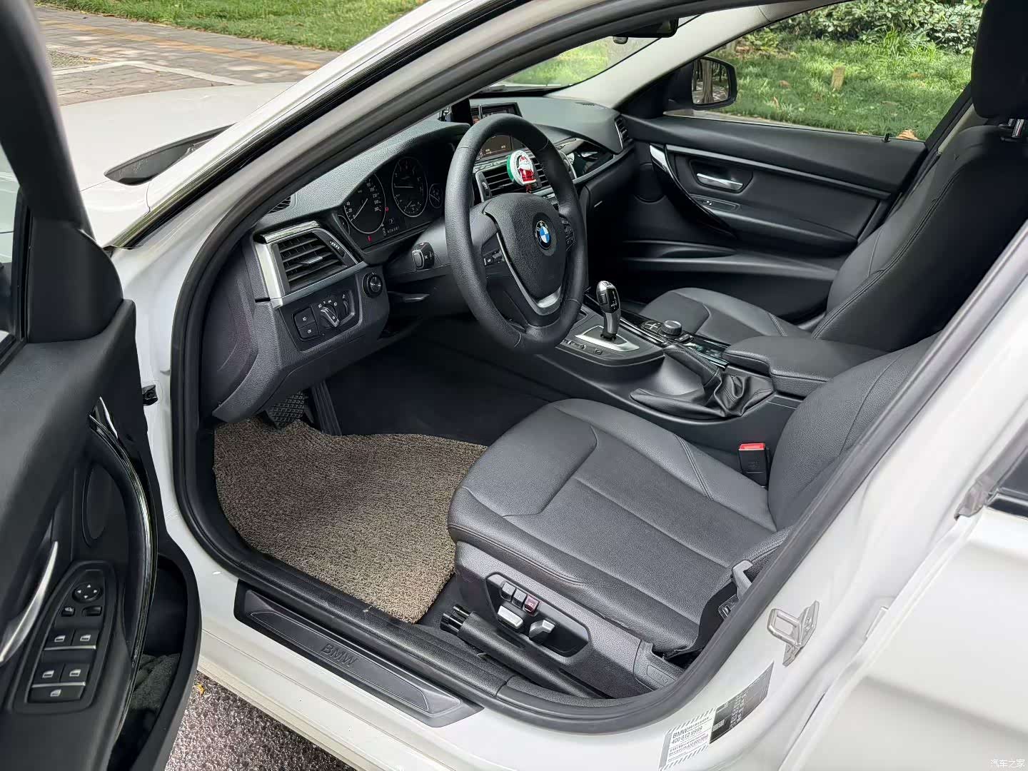 BMW 3 Series, 2017 8