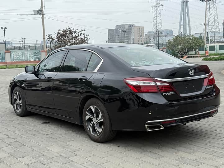 Honda Accord, 2017 года фото 7